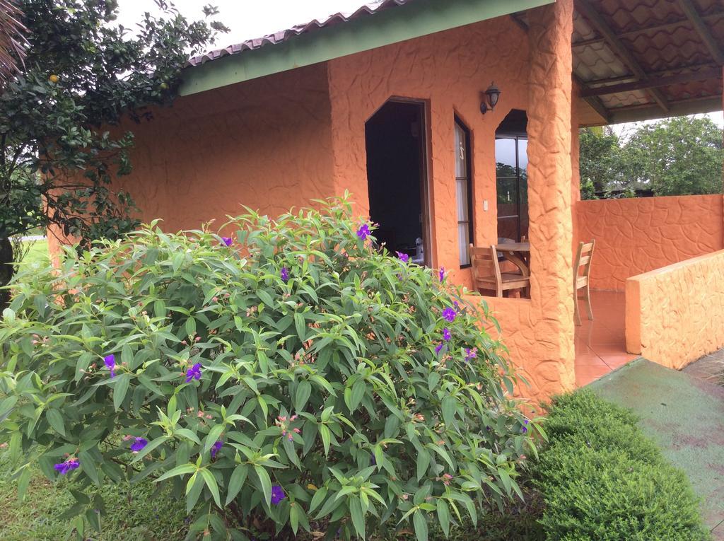 Cabinas Los Guayabos La Fortuna Quarto foto