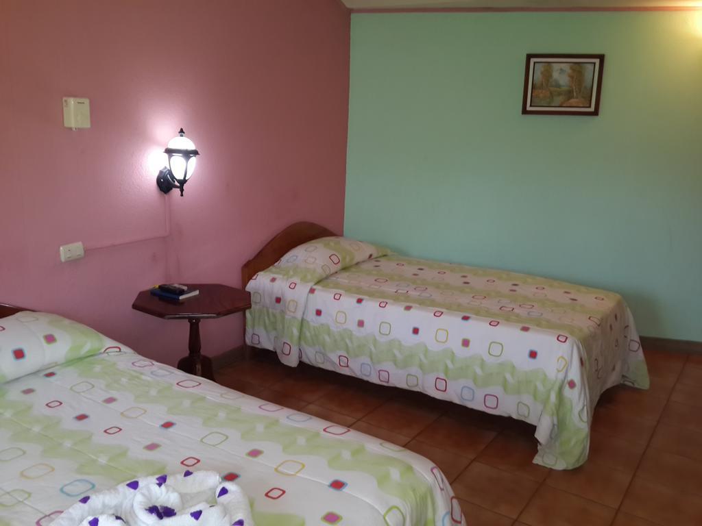 Cabinas Los Guayabos La Fortuna Quarto foto