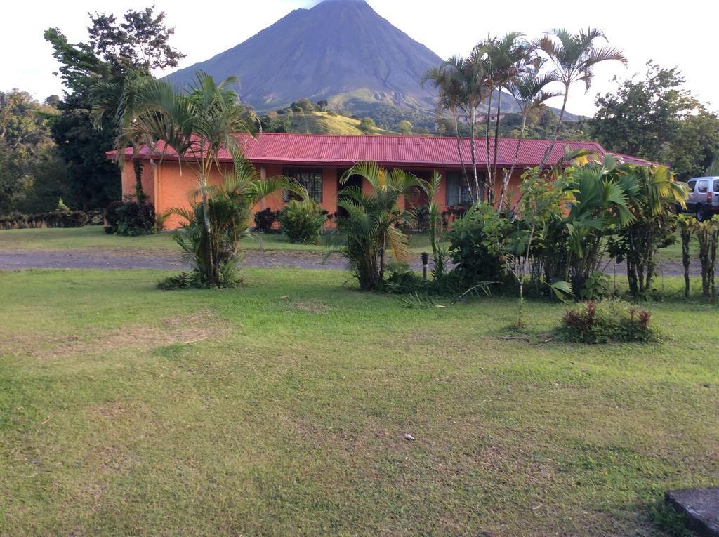 Cabinas Los Guayabos La Fortuna Exterior foto