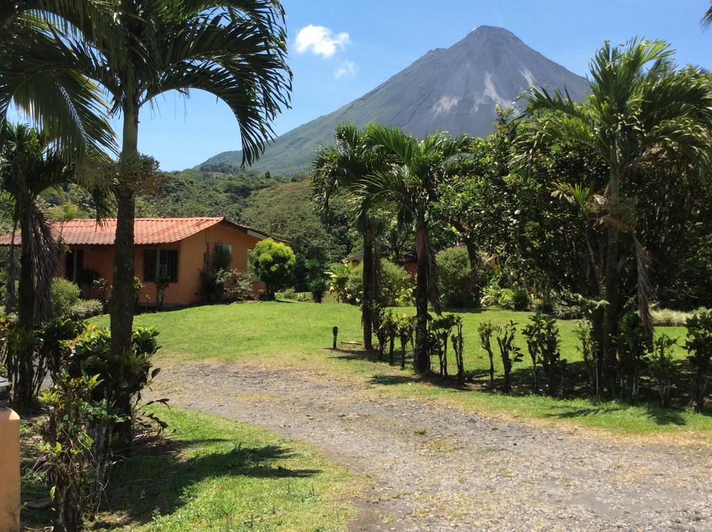 Cabinas Los Guayabos La Fortuna Exterior foto