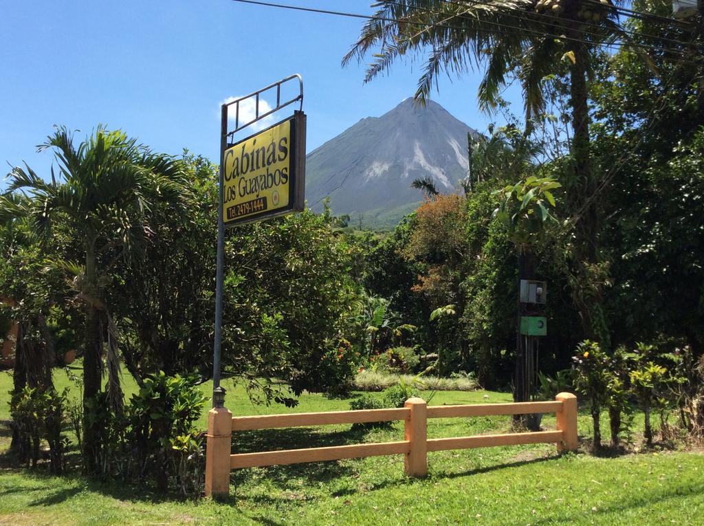 Cabinas Los Guayabos La Fortuna Exterior foto
