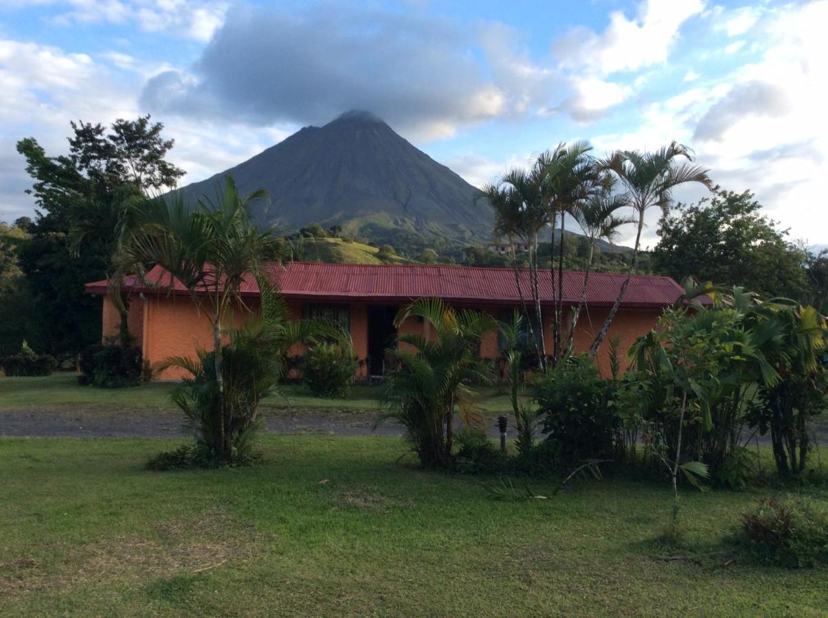 Cabinas Los Guayabos La Fortuna Exterior foto